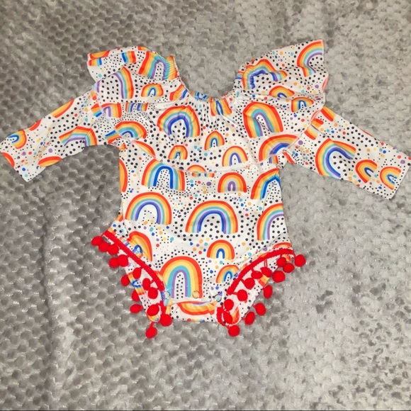 2xHP - NEW Rainbow Pom-Pom onesie - Picture 4 of 7